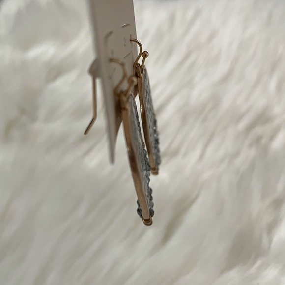 Oval Snakeskin Earrings NWT - Picture 7 of 16